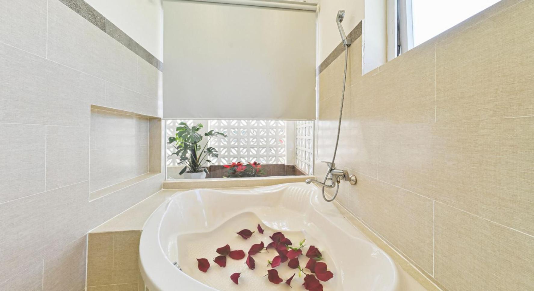 Sao Vang Hotel Bao Loc Exterior photo